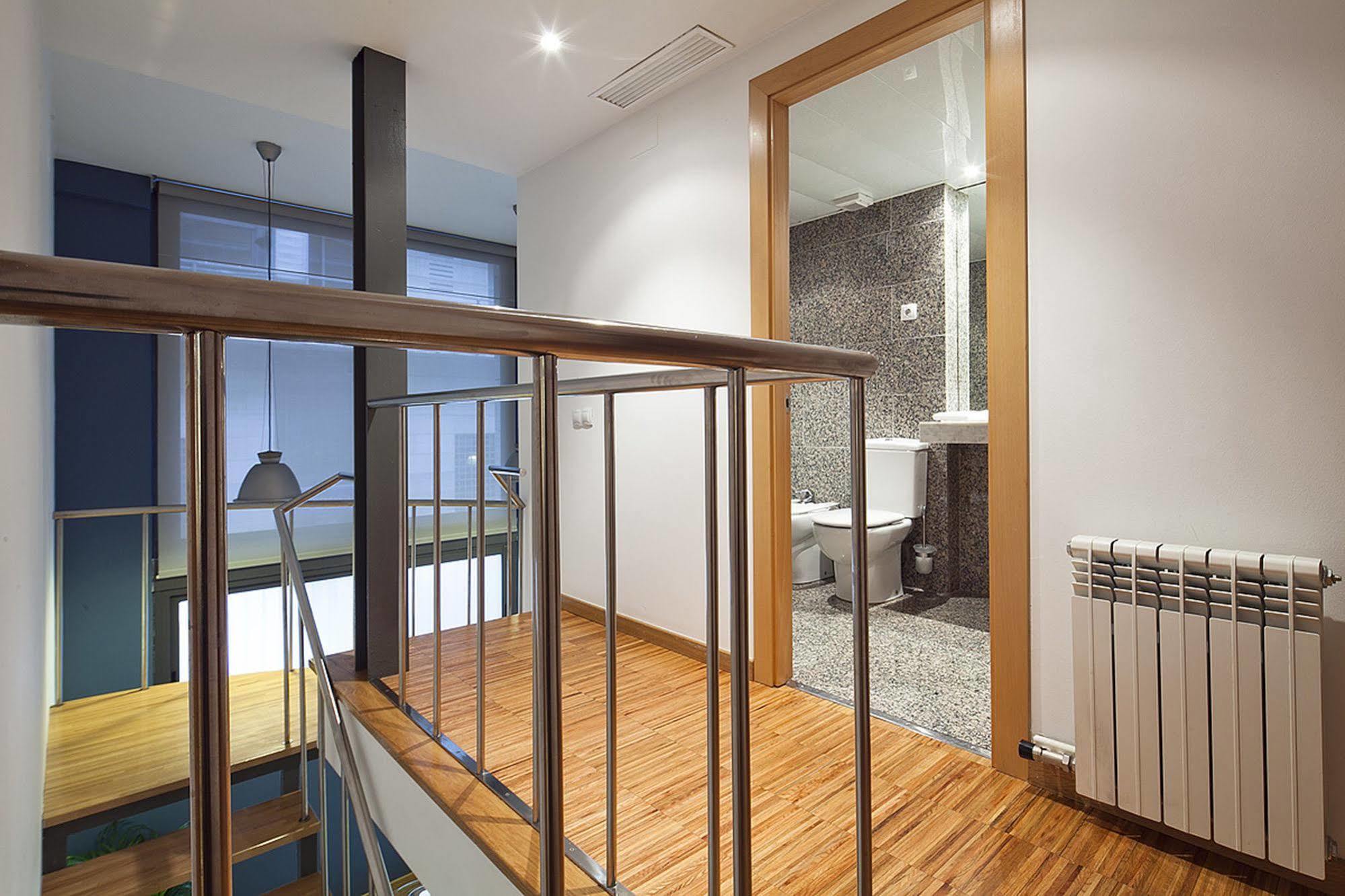 My Space Barcelona Park Gueell Apartments Bagian luar foto