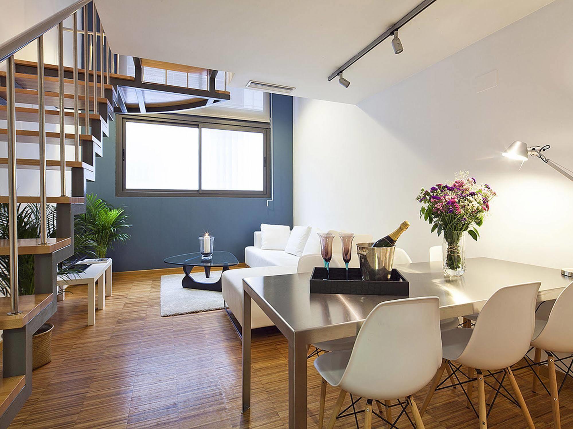 My Space Barcelona Park Gueell Apartments Bagian luar foto